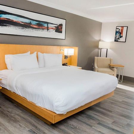 Delta Hotels By Marriott Columbia Northeast Экстерьер фото