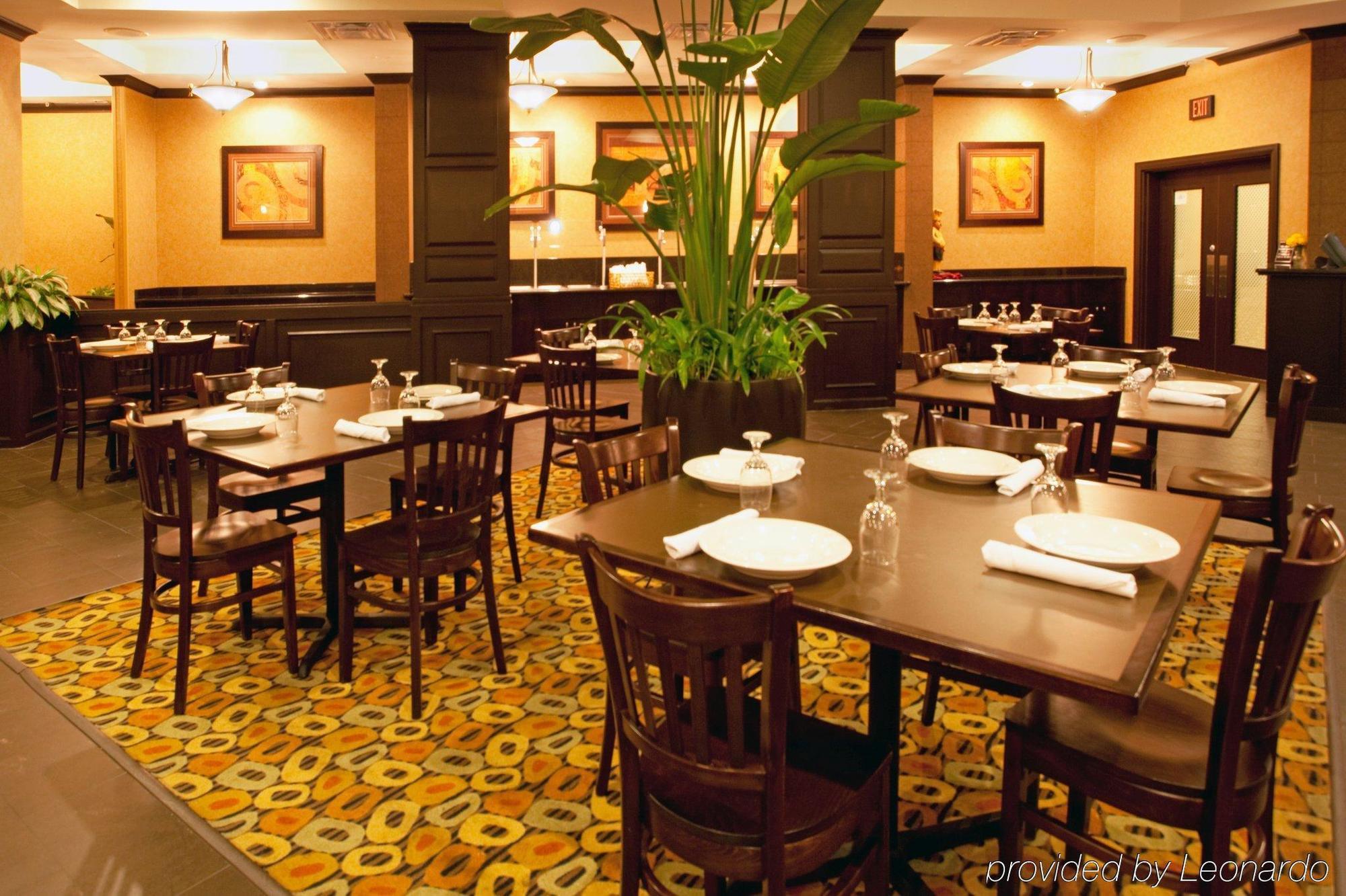 Delta Hotels By Marriott Columbia Northeast Ресторан фото