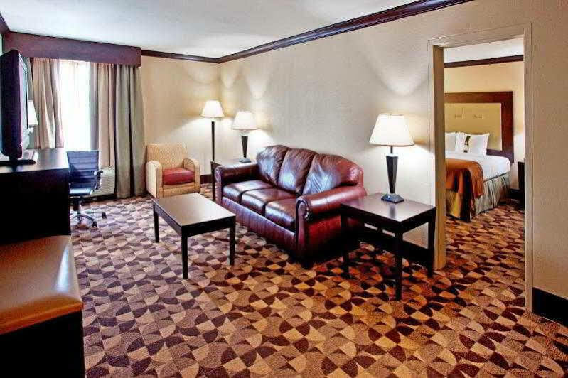 Delta Hotels By Marriott Columbia Northeast Экстерьер фото